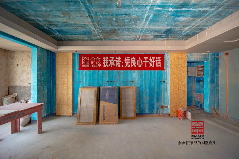 融創中心裝修工地水電階段實拍