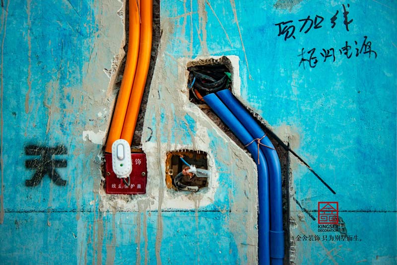 融創(chuàng)中心裝修工地瓦工階段實拍