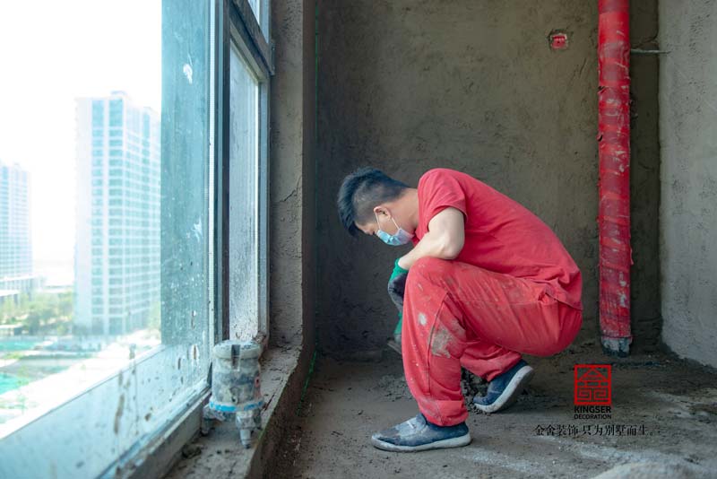 融創(chuàng)中心裝修工地瓦工階段實拍